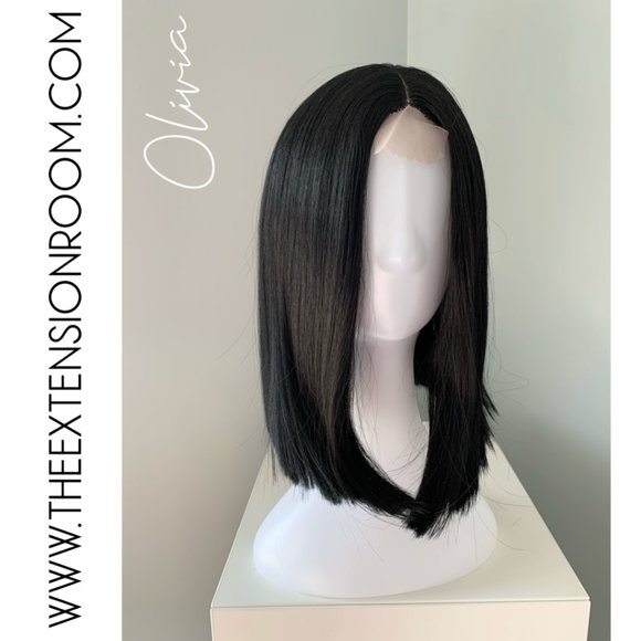NEW Short Black Straight Bob Lace Front Wig - Picture 1 of 4